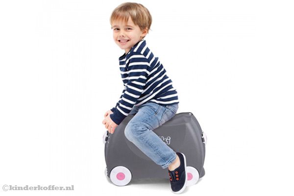 Als je moe bent, kun je zitten en voortgetrokken worden.