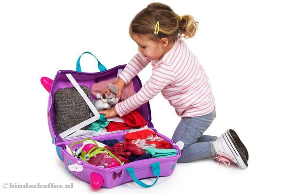 Inclusief handige inpakriem en opbergvakje binnenin.