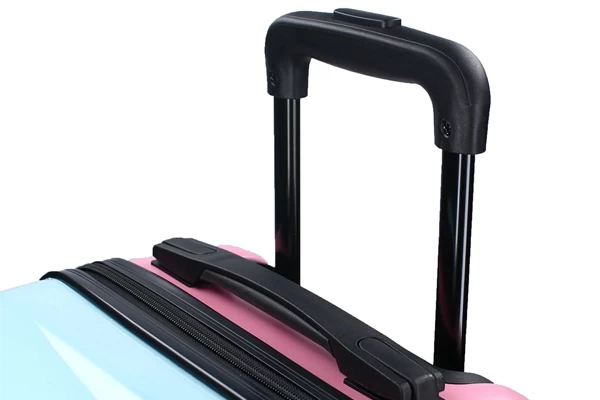 Rol hem mee aan het handvat