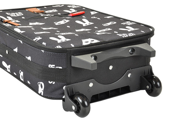 Voorzien van twee handige zwenkwieltjes.